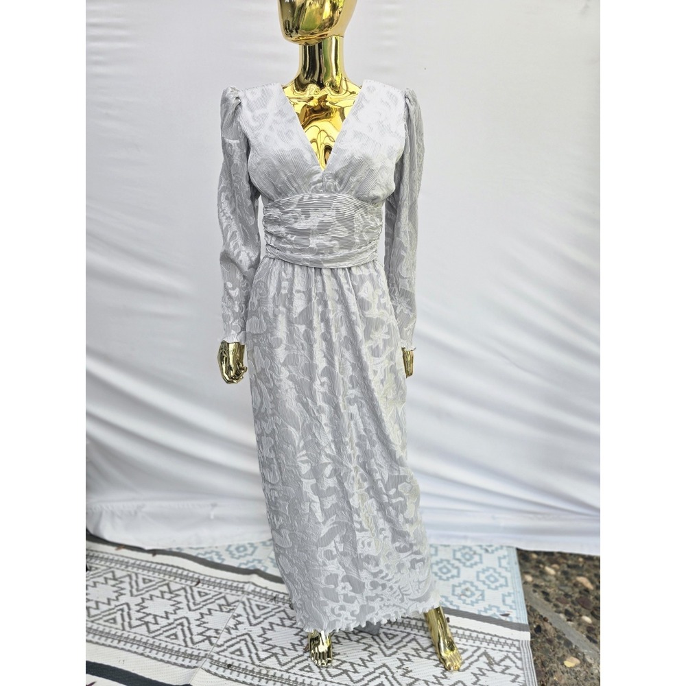 Vintage Sylvia Ann Dress – Elegant Light Gray Floral Jacquard Gown  Glamour S 12
